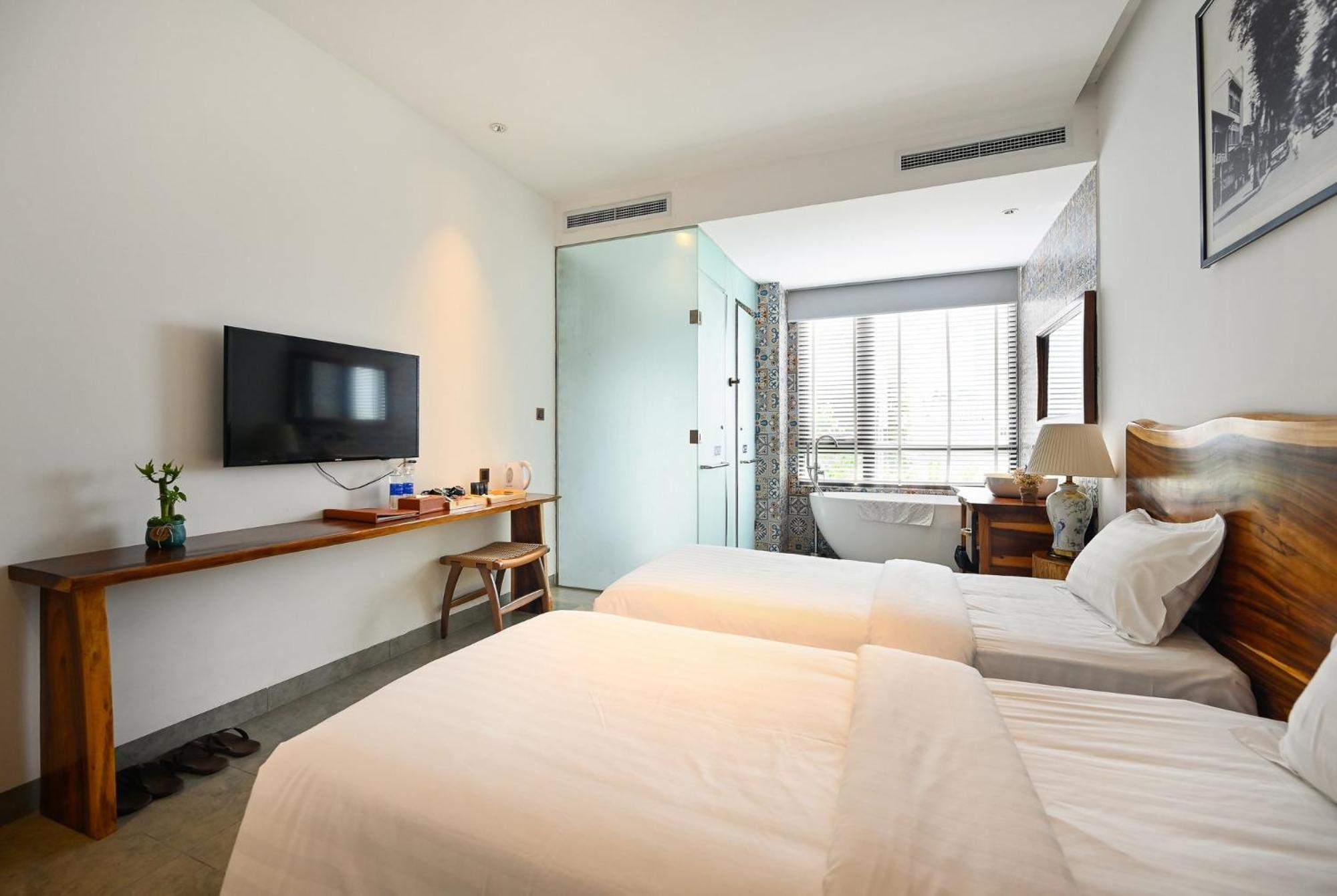 Sky Gem Central Hotel Хошимин Экстерьер фото