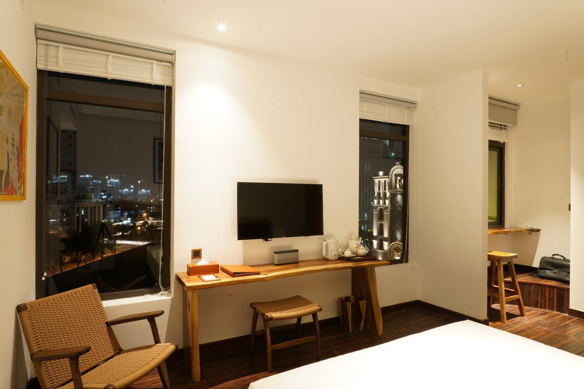 Sky Gem Central Hotel Хошимин Экстерьер фото