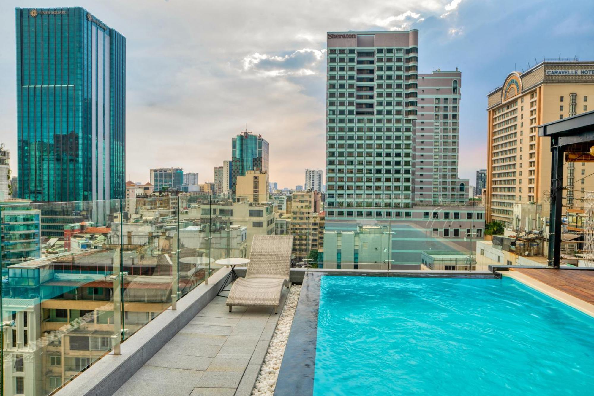 Sky Gem Central Hotel Хошимин Экстерьер фото